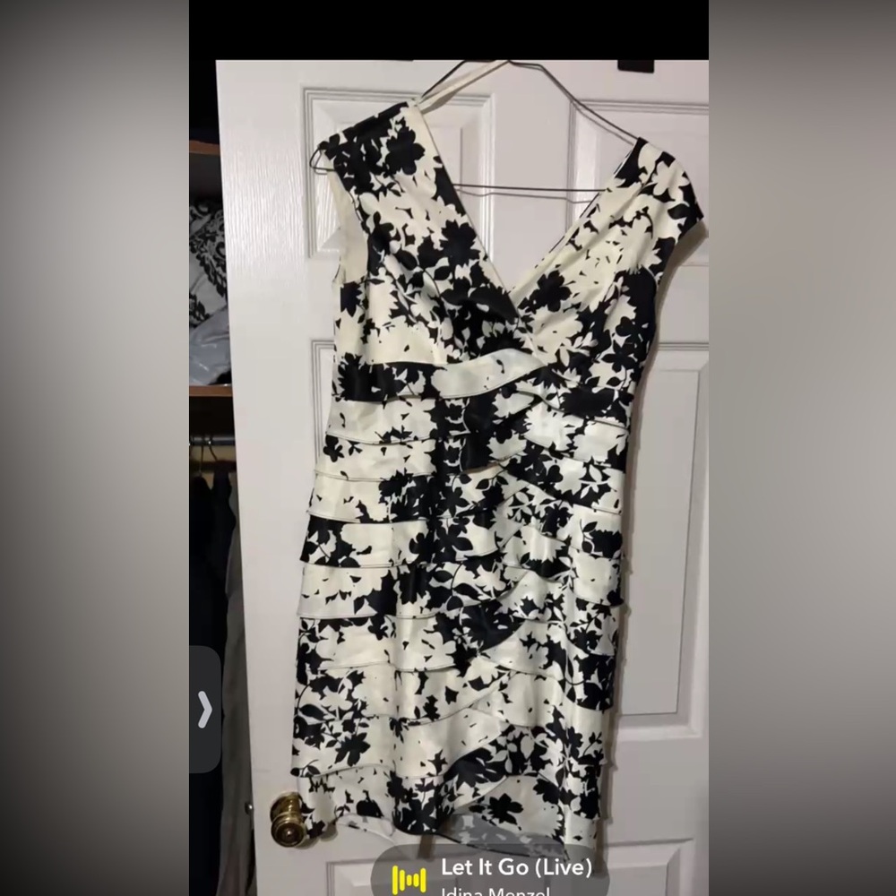 Jessica Howard size 14